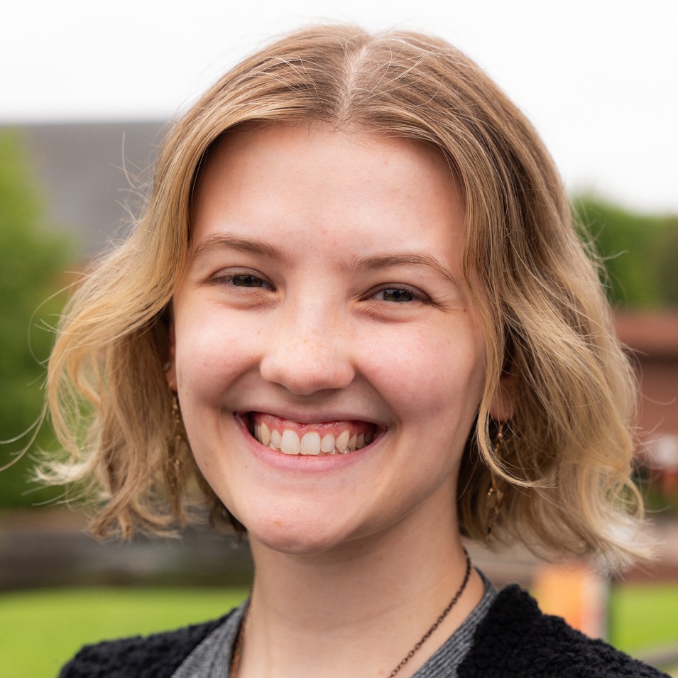 Headshot of Denali Webber